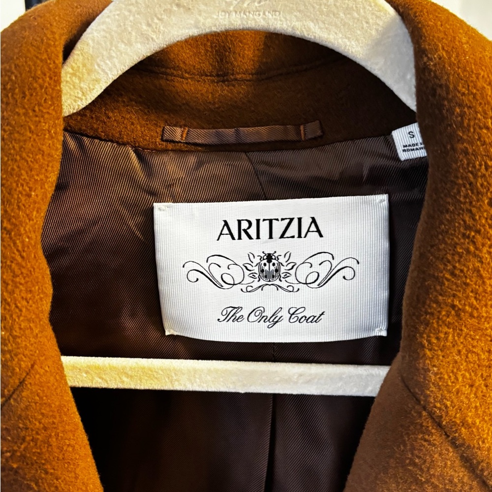 Aritzia Women's The Only Coat Size Small - Picture 5 of 12